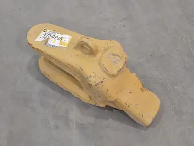USED CATERPILLAR 472-0796