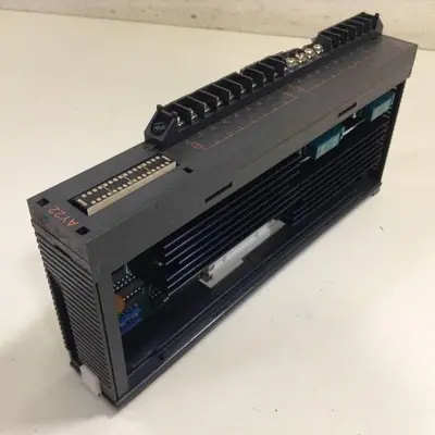 USED MITSUBISHI AY22
