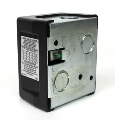 Hubbell HBL7810D Manual Motor Controller w/out Overload Protection