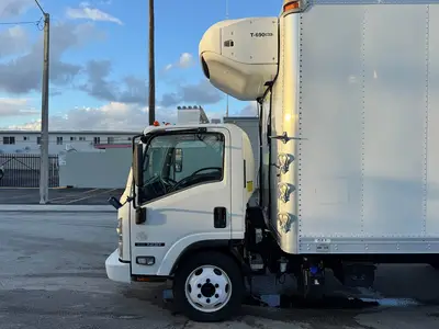 Used 2019 ISUZU NQR Reefer Trucks Florida US | Truck and Van Outlet #1509201