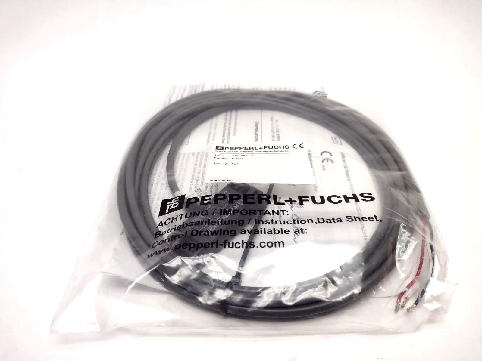 NEW PEPPERL+FUCHS TEMPERATURE SENSOR FOR 6000 SERIES PURGE SYSTEM