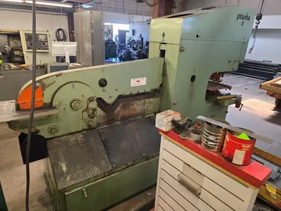 Used PIRANHA PII-140 Ironworkers Kentucky US | Aucto #1341556