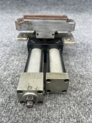 Used PHD R11A 2180-P-D-A-T Rotary Actuators California US | Davliegogo LLC #1705575