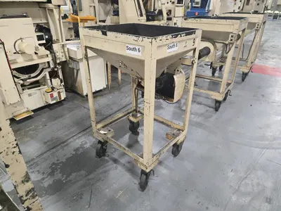 (1) Auger Hopper