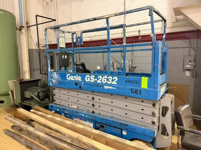 GENIE GS-2632 Scissor Lifters | Levy Recovery Group (1)