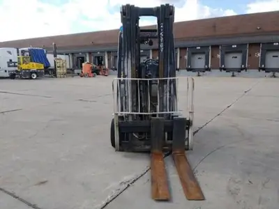 USED 2018 YALE GLC080