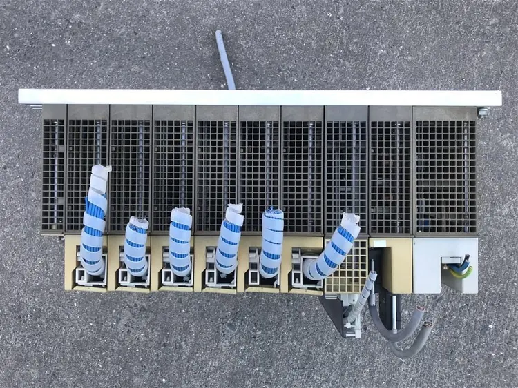 Used SIEMENS 6ES5 700-1LA12 Misc Electrical & Power Parts BE | Apt International N.V #363649
