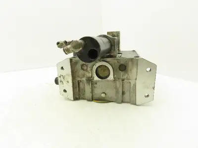 Abicor Binzel 831 0252 Mig Robot Welder Torch Cleaning Station Assembly