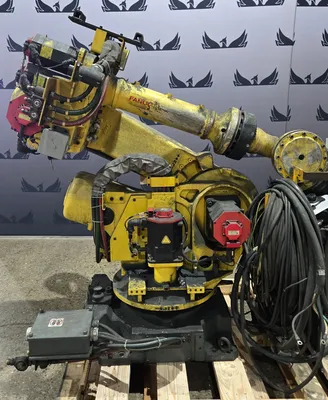 USED 2014 FANUC R-2000IB/210F + R30IB
