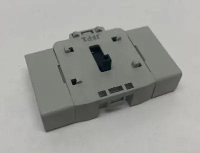 USED ALLEN-BRADLEY SER. B ADDITIONAL POLE ACCESSORY, 25A