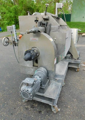 USED BUFFALO TECHNOLOGIES DRUM FLAKER BUFLOVAK 24 X 24