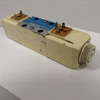 USED VICKERS DG4V-3-6C-M-U-HL7-60