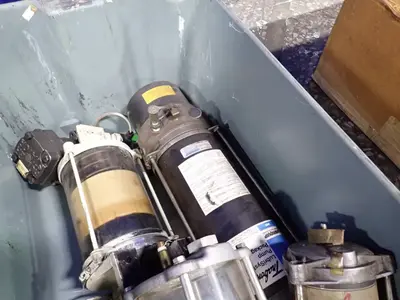 Trabon, Lubriquip, Destaco Lubricating Pump System