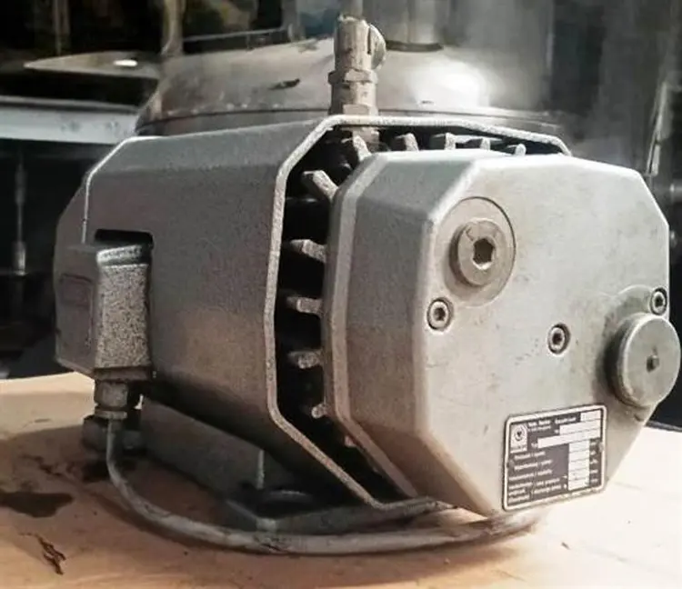 Used BECKER _UNKNOWN_ Vacuum Pumps MX | UNION STANDARD EQUIPMENT CO. #924553