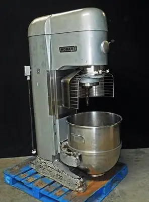 USED HOBART® 140-QUART MIXER WITH BOWL GUARD, MODEL V-1401