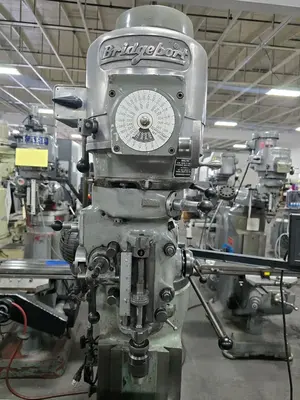 USED BRIDGEPORT 1.5 HP VARIABLE SPEED MILL