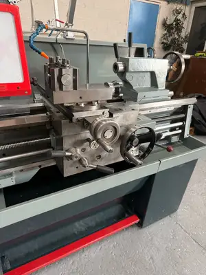 Fully Refurbished Colchester Triumph 2000 30''  Straight Bed Lathe