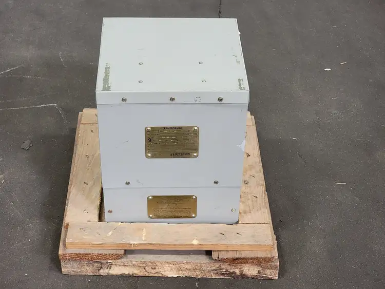 Used 1988 JEFFERSON ELECTRIC 244-001-458 Transformers British Columbia CA | Lenmark #265747