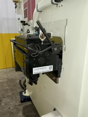 88 TON AIDA MODEL #DSF-N1-800 GAP FRAME PRESS: YOBRO #25102