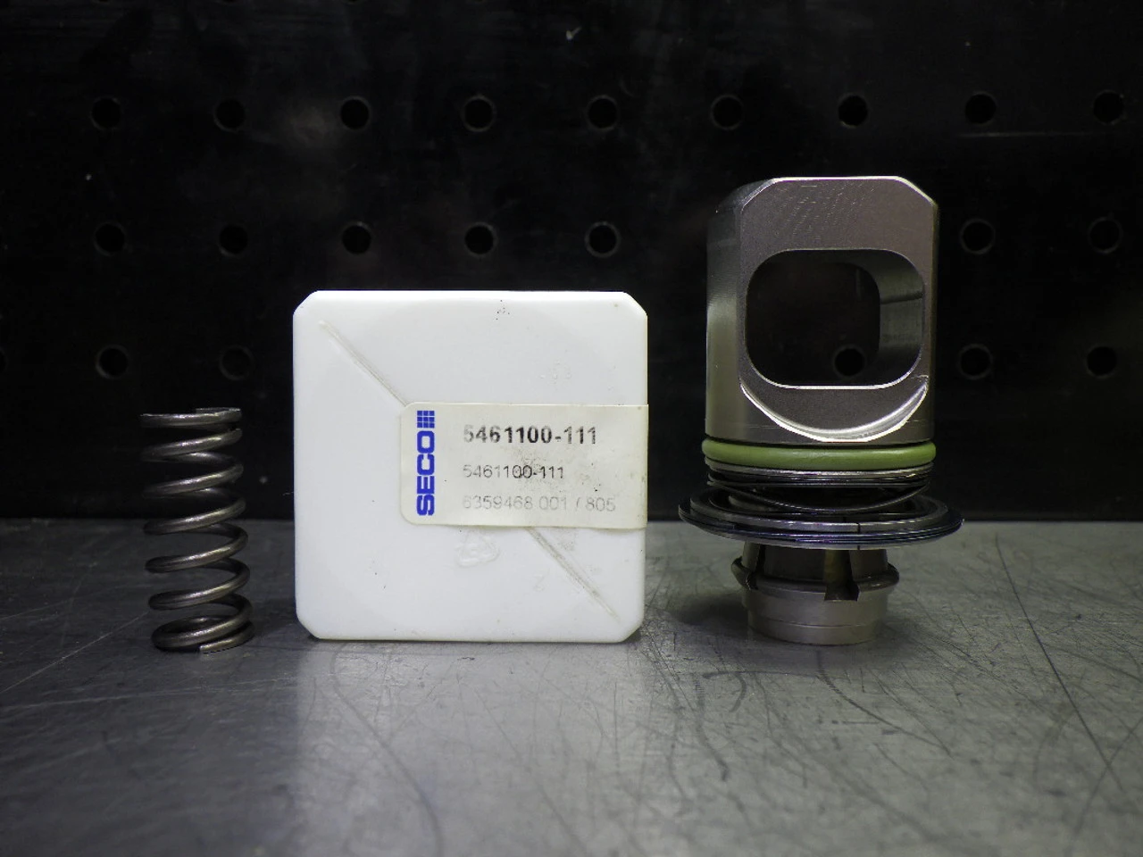 SECO Straight Threaded Draw Bar Set QTY1 5461100-111 (LOC2953C)