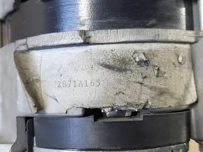 Alternator 2871A165, 12V, 70A