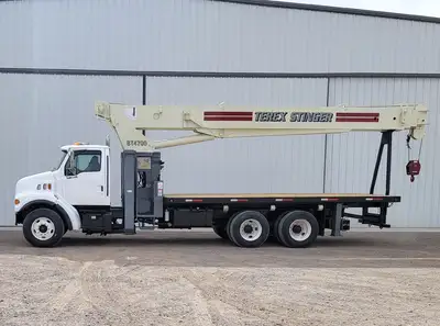 Sterling LT7500 Truck with Terex BT-4792 Crane