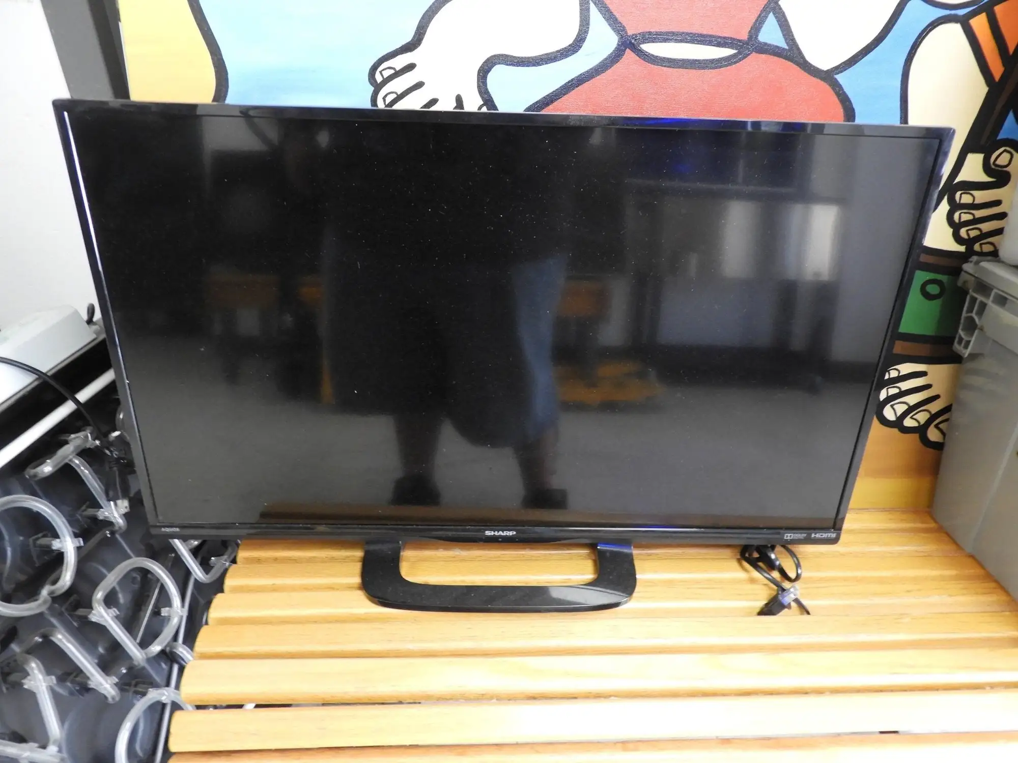 Used Sharp Used Sharp 32" HDMI TV TVs Illinois US | Falcon Restaurant Supply #1375848