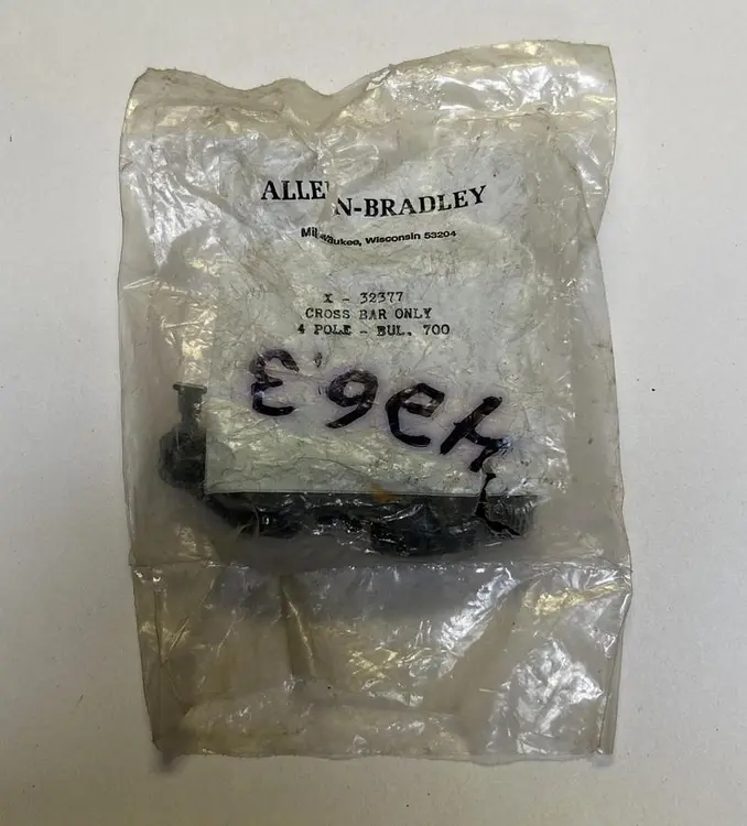 New | in-Stock ALLEN-BRADLEY X-32377 Switch Parts Ohio US | Surplus Asset Holdings #1249555