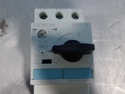 NEW SIEMENS 3RV10211EA10
