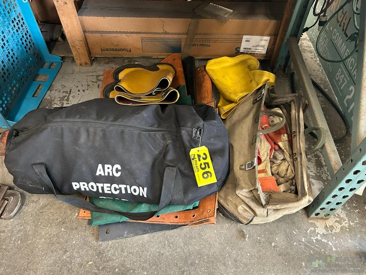 Used _UNKNOWN_ ASSORTED ARC PROTECTIVE GEAR Welding Safety & Protection Illinois US | Heath Industrial Auction Services #1379765