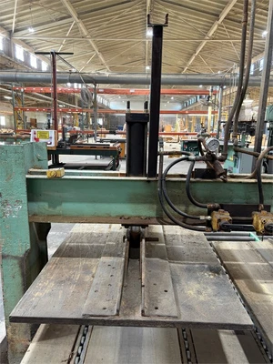 Used _UNKNOWN_ _UNKNOWN_ Laminating Presses British Columbia CA | Coast Machinery Group #913501