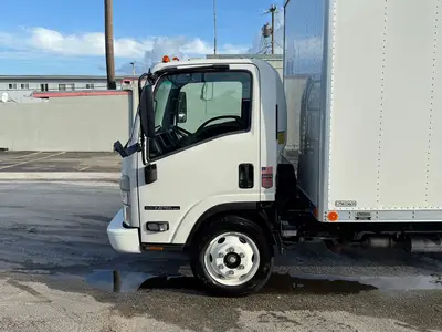 Used 2023 ISUZU NPR HD Box trucks Florida US | Truck and Van Outlet #1708746