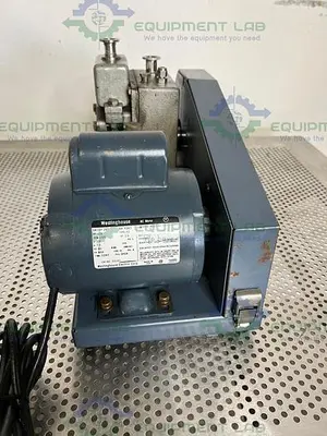 USED WELCH CHEMSTAR 1400N ROTARY VANE OIL BELT VACUUM PUMP W/ WESTINGHOUSE AC MOTOR