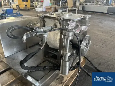 USED Unique Mixers & Furnaces 0.80 Gal Unique Mixers & Furnaces PVT Mixtruder, 316 S/S