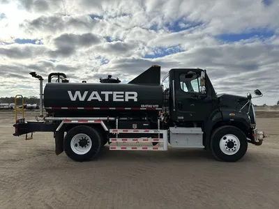 Used 2016 FREIGHTLINER 108SD TANKER Tanker trucks Minnesota US | Carco Truck & Equipment #1514307