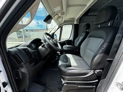 Used 2025 RAM PROMASTER 2500 Vans Florida US | Truck and Van Outlet #1509176