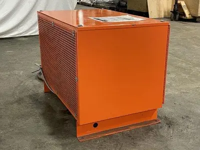 USED 2003 C&D FR18L750