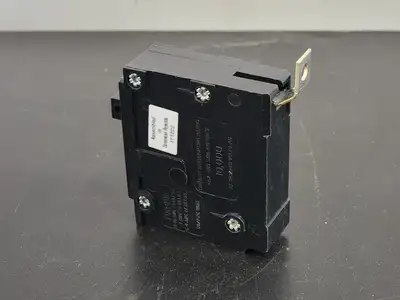 NEW CUTLER-HAMMER BA120