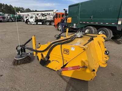 Used 2017 MB SWEEPER Mechanical Sweepers Minnesota US | Carco Truck & Equipment #1513944