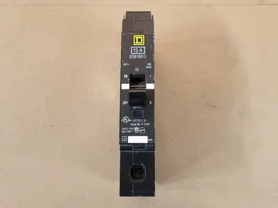 USED SQUARE D EDB16015