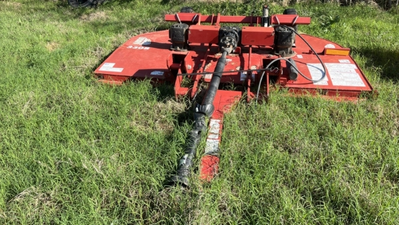 USED 2024 Deere 5075E