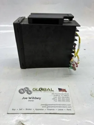 YOKOGAWA UT320 controller | Global Machine Brokers, LLC (3)