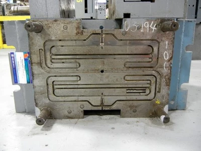 Hanger 13" mold