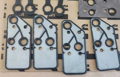*NEW SURPLUS* Cummins 3332291 Rocker Lever Cover Gasket Kit + Warranty!