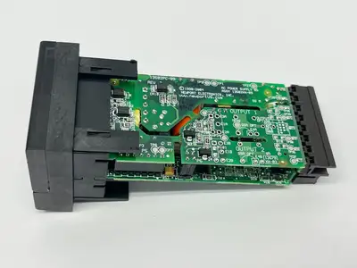 DPi16-C24 | Omega  Temperature and Process Panel Meter - For parts or not working