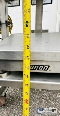 USED HEINZEN MANUFACTURING INTERNATIONAL 2720 MANUAL PACKING TABLE W/ DUAL SCALES