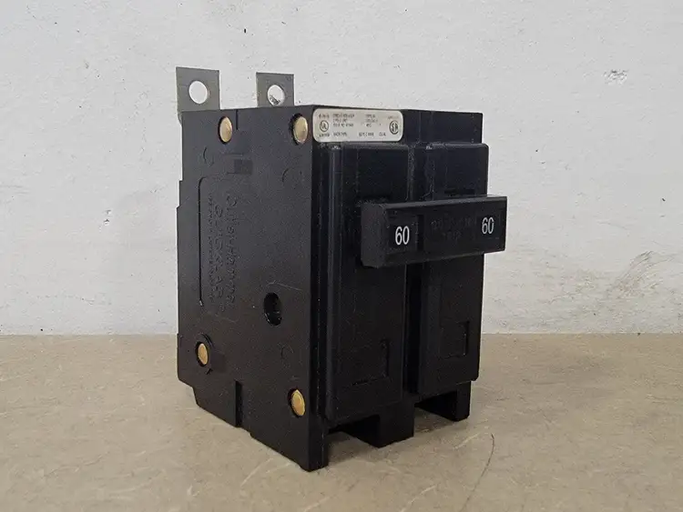Used CUTLER-HAMMER BA260 Switchgears British Columbia CA | Lenmark #238953