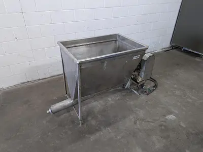 SS Hopper with Auger