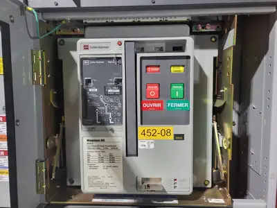 Low Voltage PDC / Switchgear Section, (1) 4000A, (5) 1200A Magnum DS Breakers, 600V 3PH