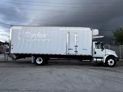 Used 2019 INTERNATIONAL 4300 Reefer Trucks Florida US | Truck and Van Outlet #1509137